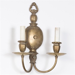 Madame Marie Sconce (QTY:1)